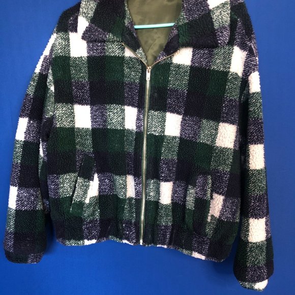 New Look check teddy borg bomber in green pattern - Picture 3 of 5